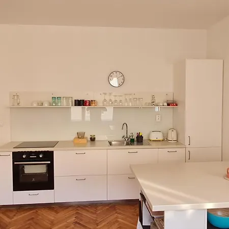 Mona Lisa Apartmán *